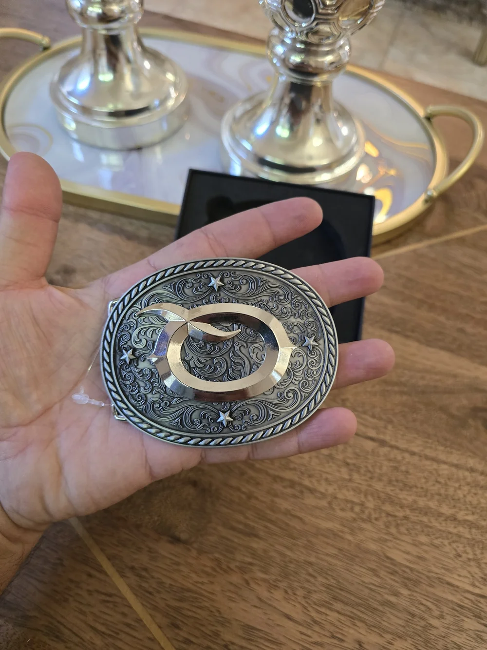 Silver and Black 'Q' Decorative Belt Buckle